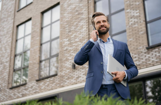 Bridging Broker Conversing with Clients